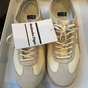 Onitsuka Tiger Women’s  Beige Sneakers